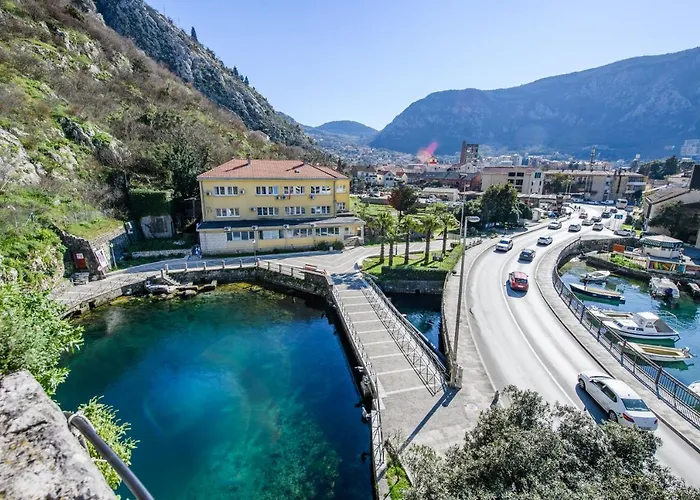 Apartment Marko Kotor