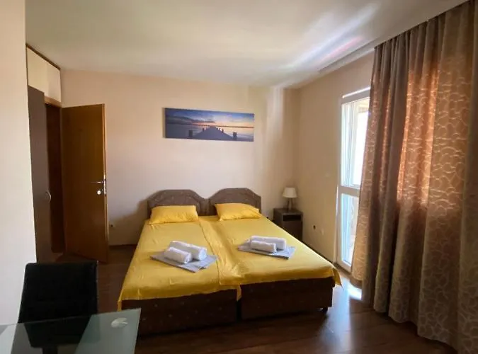 Apartments And Rooms Grande Casa Bar