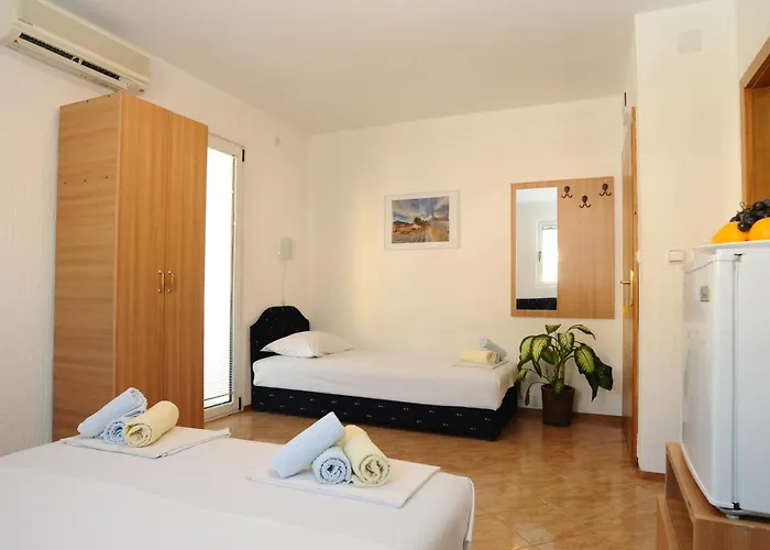 Boetiek Budva Inn Guest House