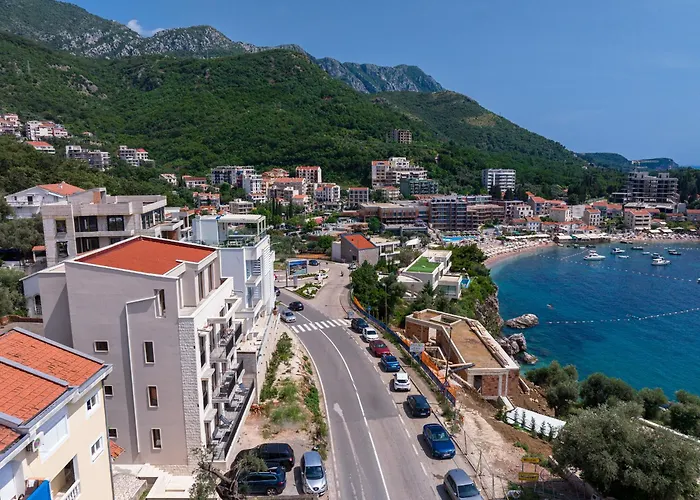 Niki Apartments Przno Sveti Stefan