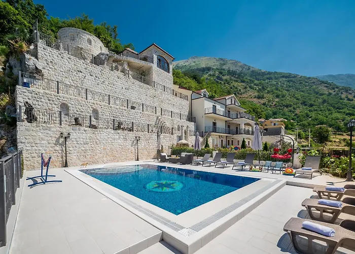 Villa Milena Cattaro che accetta animali