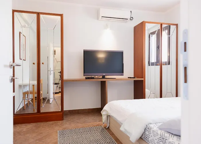 Apartments Djurovic Cattaro