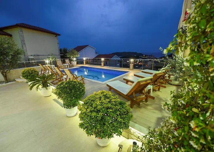 Huisdiervriedelijke Villa Lux Rajovic Budva