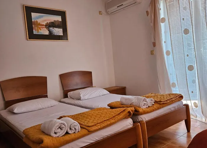 Apartments Drobni Pijesak Petrovac na moru