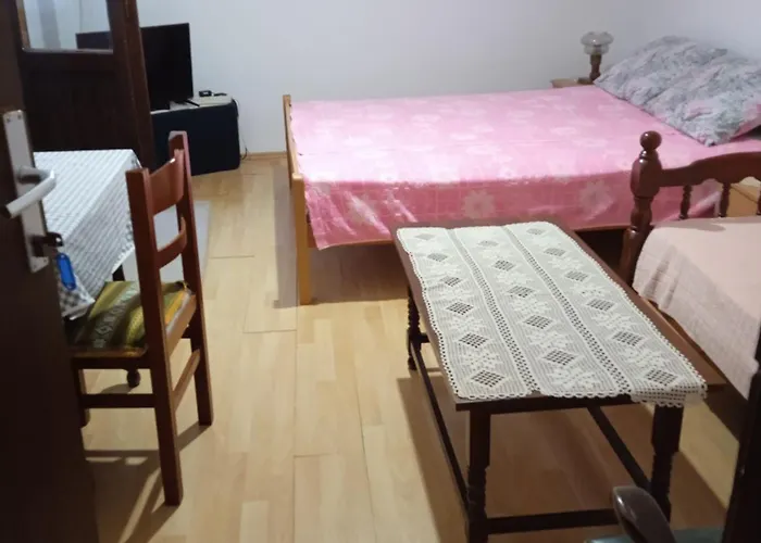 Haustierfreundliches Apartments Sino More Tivat