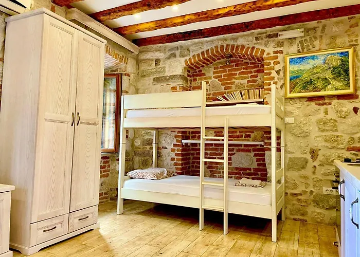 Apartaments Charlie Chaplin Kotor
