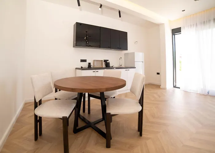 Pet friendly B&B Lovac Hasa Ulcinj