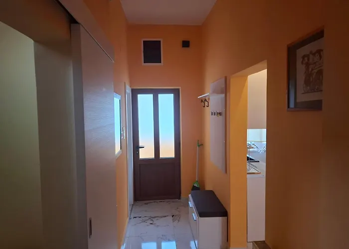 Sole Apartments Kotor