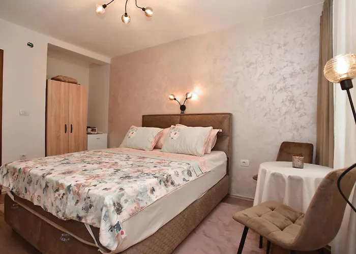 Boutique Vila Apartments Lidija Petrovac