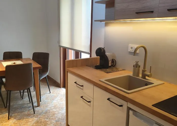 Guest House Jedro Petrovac na moru