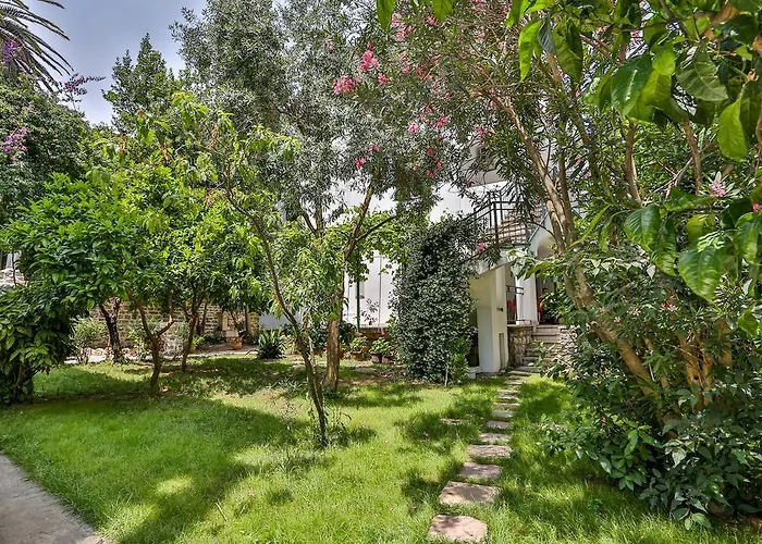 Gospostina Apartment Budva