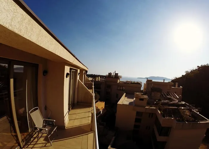 Montetrest Apartments Sveti Stefan