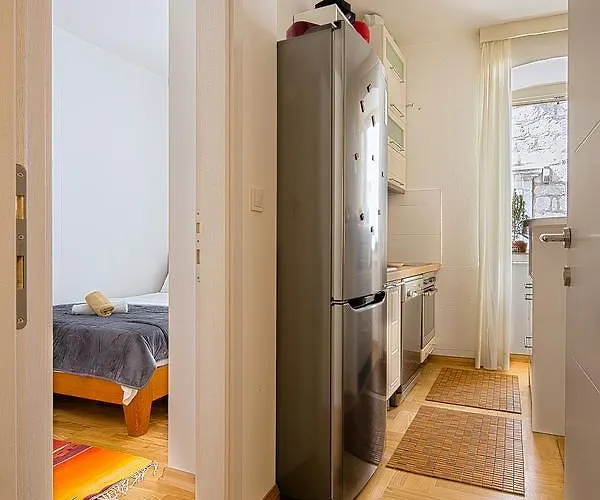 Portun Apartment Budva