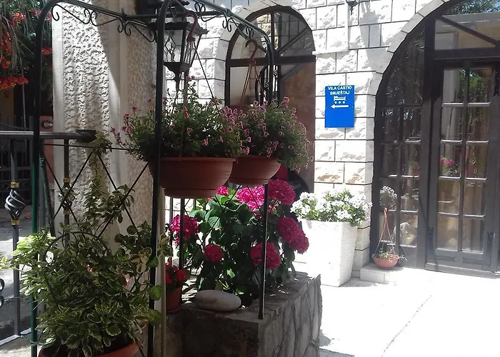 Guest House Villa Castio Petrovac na moru