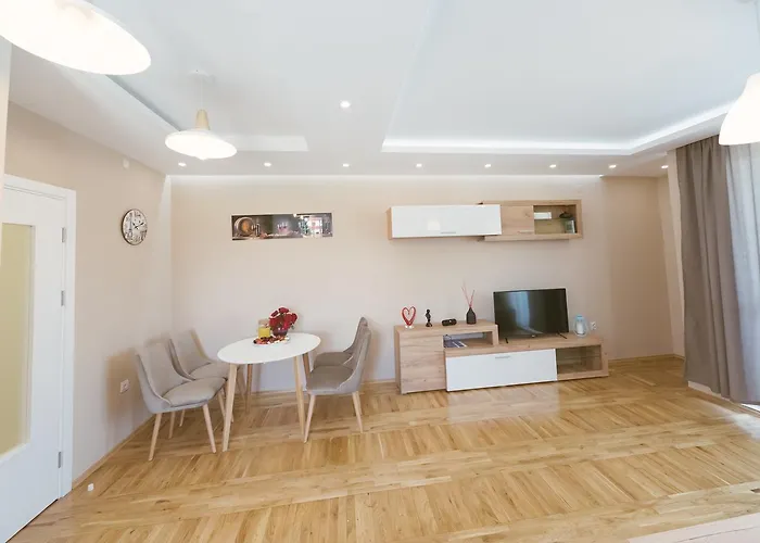 Apartment Luxury Explorer Podgorica