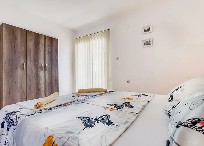 Pet friendly Libra Apartments Tivat