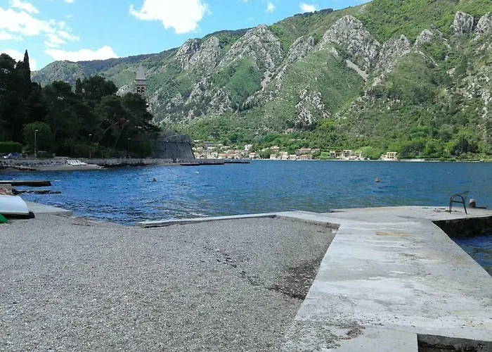 Apartment Adela Kotor