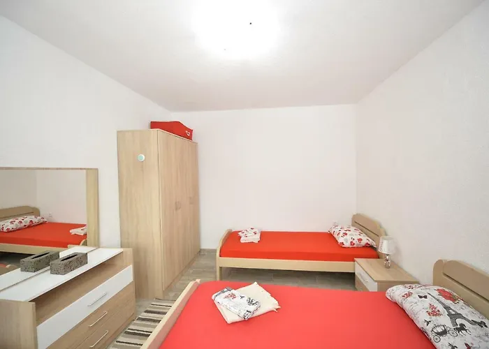 Apartment Gara Cattaro