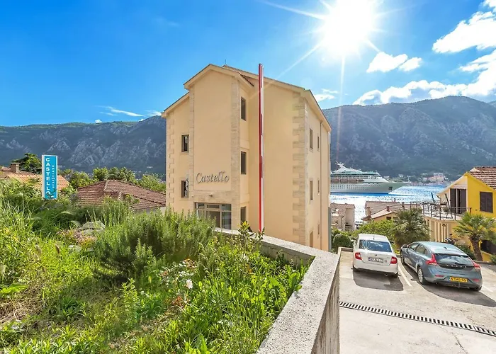 Boutique Apartments Castello Cattaro