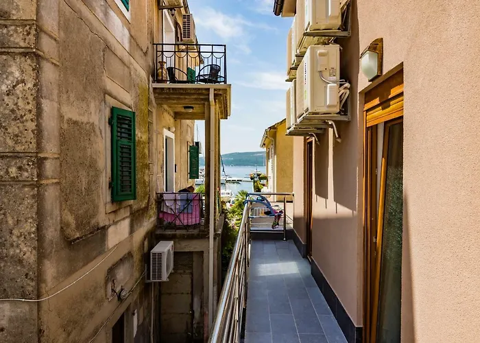Haustierfreundliches Waikiki Apartments Tivat