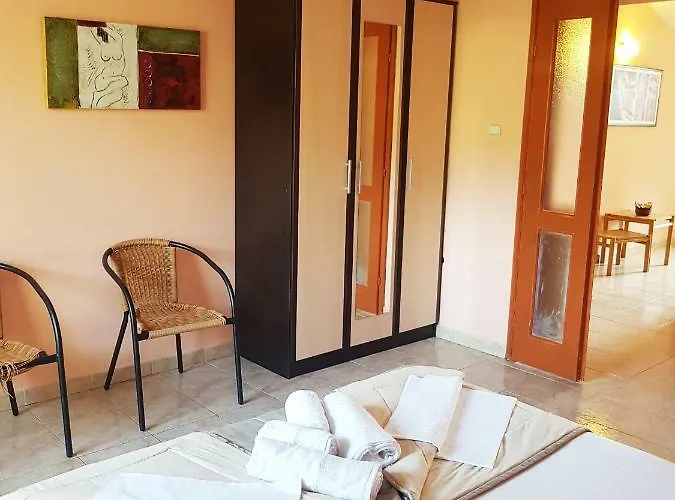 Haustierfreundliches Apartment Danijela Budva
