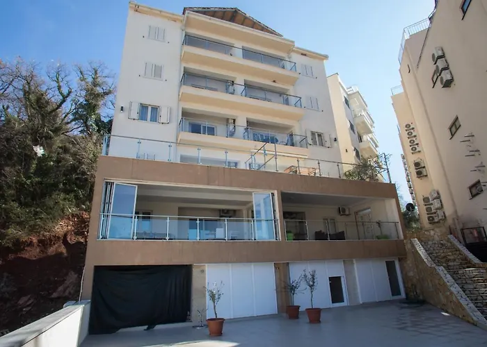 Belveder Apartments Budva